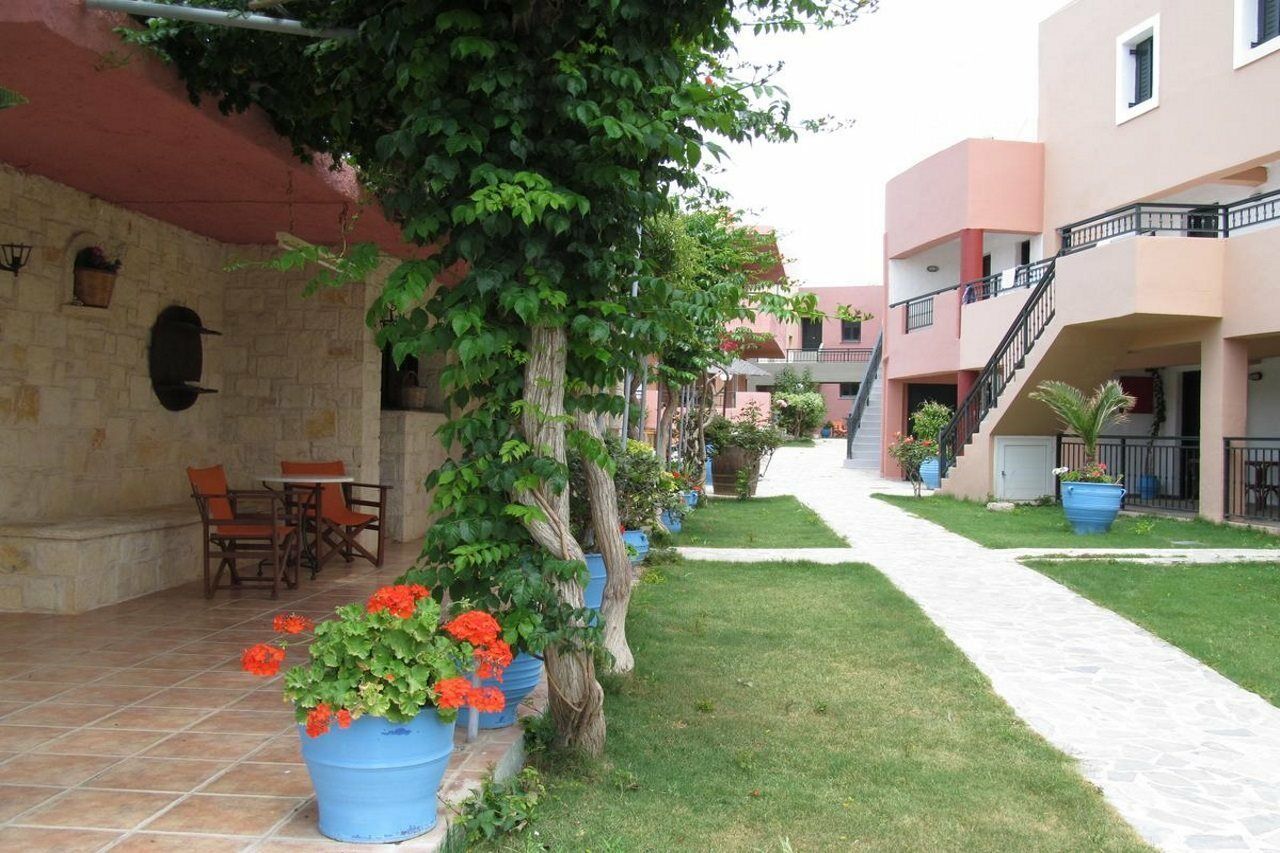 Kri Kri Village Gournes Gouvon Ngoại thất bức ảnh